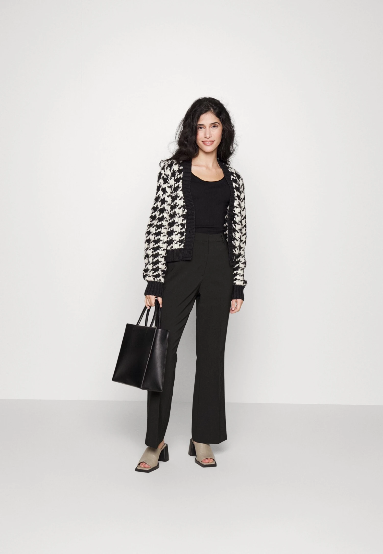 Housut 7 Housut - Image 5