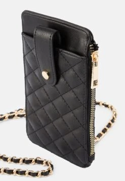 Anna Field Kännykän Kuoret -Vaatteiden Promootio 22cf8ea25cbc47febab8bebf55bf5f40