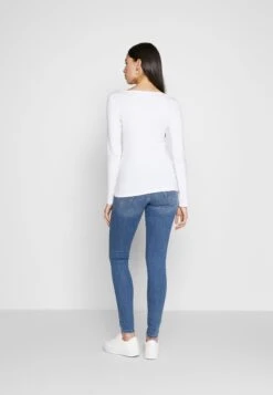 BASIC LONG SLEEVE TOP - Pitkähihainen Paita -Vaatteiden Promootio 52d257a7a5fa4ba1bae90a530a351475