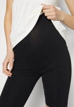 2PACK - Shortsit -Vaatteiden Promootio 651d0d5798fb42a2b29cb039517584af