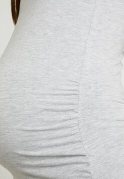 3 PACK - Toppi -Vaatteiden Promootio 713bfa269a7640f28d10a2b0a7428f0d