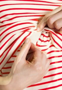 MATERNITY LONG TEE - T-paita -Vaatteiden Promootio aca7e161051541aabafcdc94f6b60ac6