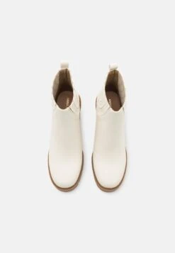 Anna Field Korolliset Nilkkurit -Vaatteiden Promootio bda6460d805349a182bd3b623bb5b4e5