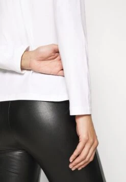 Anna Field 3 PACK - Pitkähihainen Paita -Vaatteiden Promootio c4f940660c6646d08ba627fc17266f30