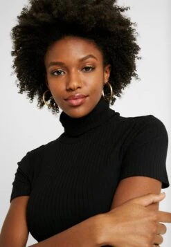 1/2 SLEEVE ROLL NECK - T-paita -Vaatteiden Promootio d9eaa7a6096e4564a80492cb8805e333