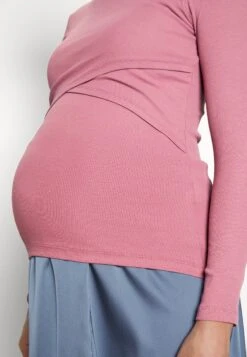 NURSING - Pitkähihainen Paita -Vaatteiden Promootio dc1c763cbbd54c558ba89b6385c94ffc