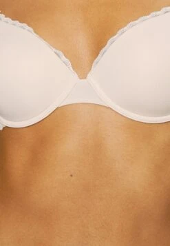 Anna Field 2 PACK - Kaarituelliset Rintaliivit -Vaatteiden Promootio dde41606ac74404390a76978289a1cc6