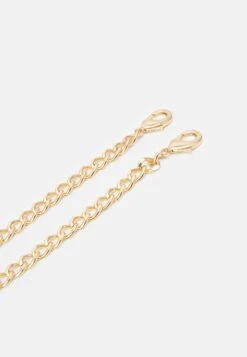 Anna Field Pikkulaukku -Vaatteiden Promootio ee252e592b574dc0ad9d903a5a29be9a